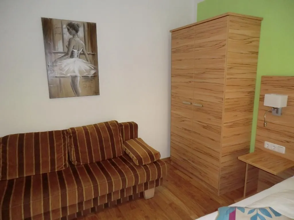 Hotel Pension Haydn Munich Guest house